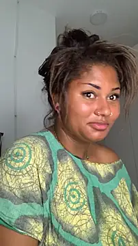 madell online show from April 17, 4:15 am