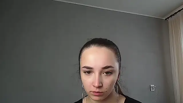 Eva Gloryy online show from March 4, 9:15 am