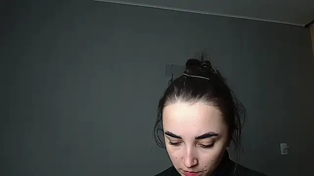 Eva Gloryy online show from March 23, 9:52 pm