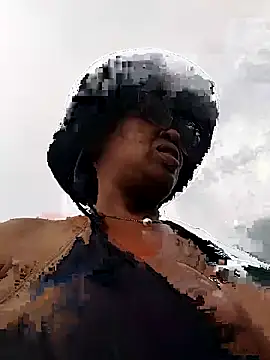 bubblendz1988 online show from December 17, 6:08 am