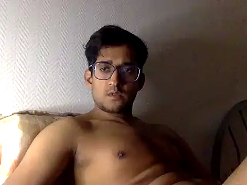 Abdullah07Maxxi online show from January 12, 11:15 am