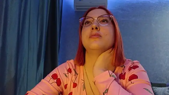 HotBrandyX online show from February 2, 4:17 pm