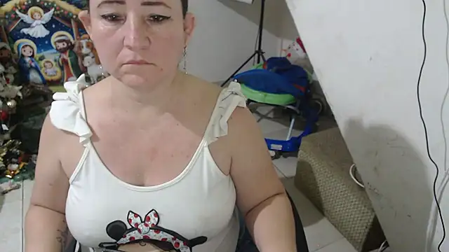 Yohis Kiut25 online show from December 1, 6:18 am