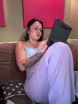 sweetflowers69 online show from May 1, 4:33 pm