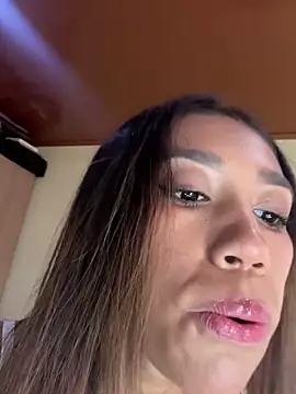 zoe storm online show from April 5, 8:28 pm