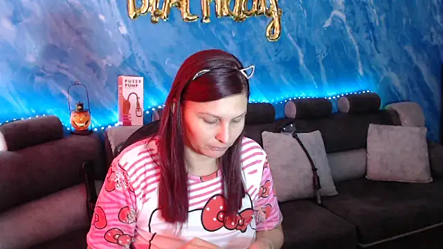 sachaclinford online show from October 21, 5:13 pm