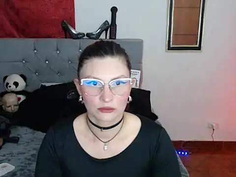 Snapshot of sachaclinford chatting on February 26, 5:12 pm sachaclinford online show from February 26, 5:12 pm