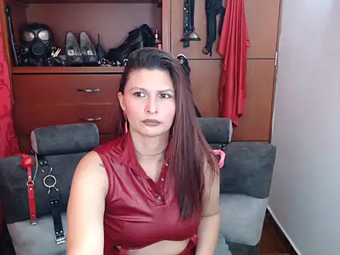 Snapshot of sachaclinford chatting on April 14, 5:41 pm sachaclinford online show from April 14, 5:41 pm