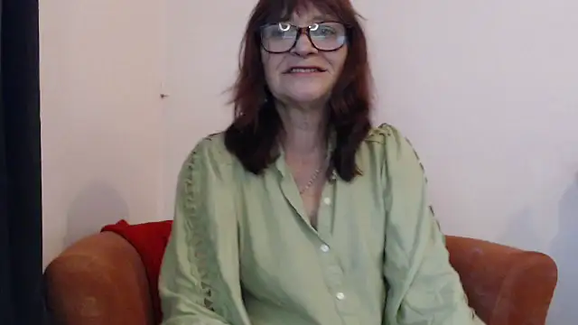 hotlinda45 online show from September 22, 5:15 pm