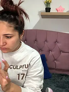 tania 23 online show from February 13, 9:06 pm