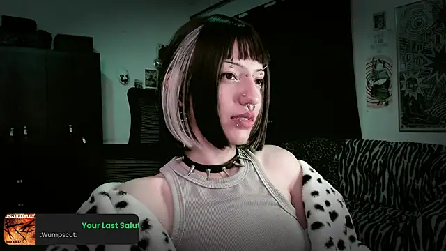 roxy toxic online show from May 15, 11:01 pm