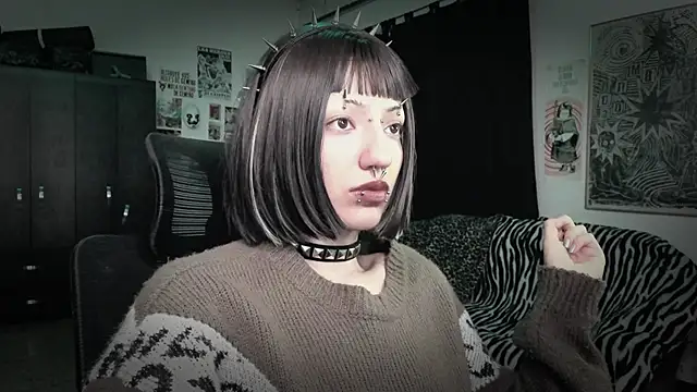 roxy toxic online show from June 4, 12:49 am