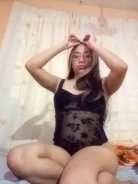 criscrispdv online show from March 31, 12:56 am