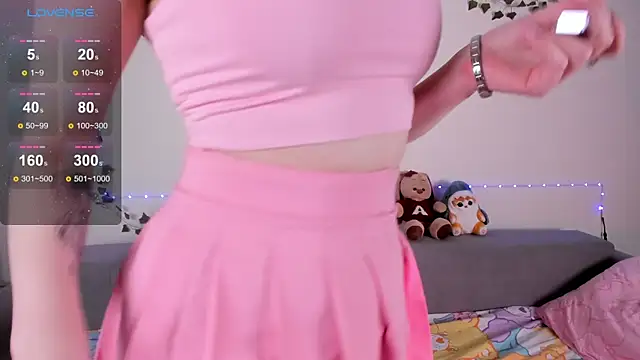 Snapshot of EmmyStar_ chatting on February 21, 8:27 pm EmmyStar  online show from February 21, 8:27 pm