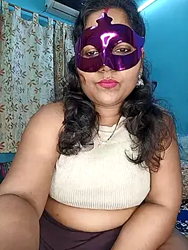 Snapshot of hevensex143 chatting on January 10, 8:10 pm hevensex143 online show from January 10, 8:10 pm