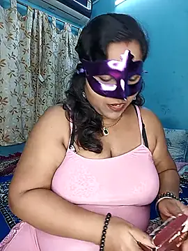 Snapshot of hevensex143 chatting on February 6, 8:01 pm hevensex143 online show from February 6, 8:01 pm