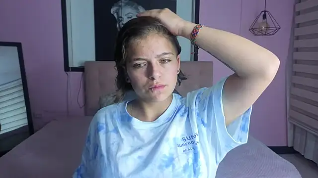 Kitten Cam online show from March 27, 11:04 pm