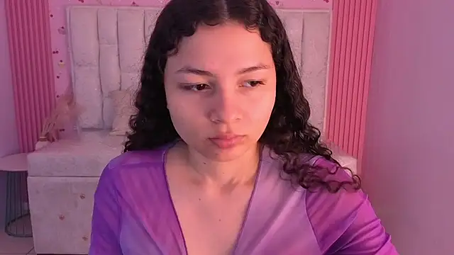 shalon diaz s online show from February 23, 1:08 pm