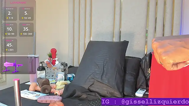 Liincostelloo online show from November 9, 1:42 pm