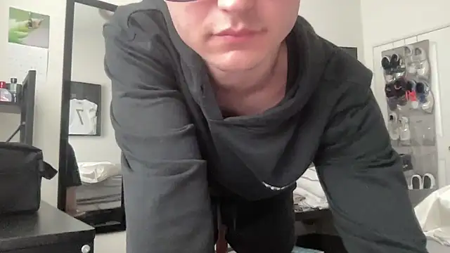 ryan 28747 online show from October 26, 8:15 pm