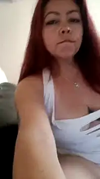queencarlota82 online show from February 4, 8:38 pm