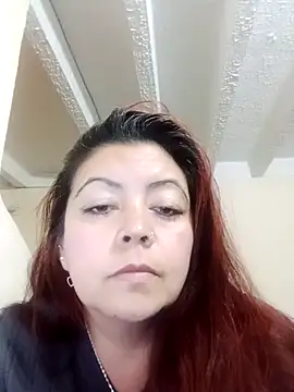 queencarlota82 online show from March 1, 7:19 am