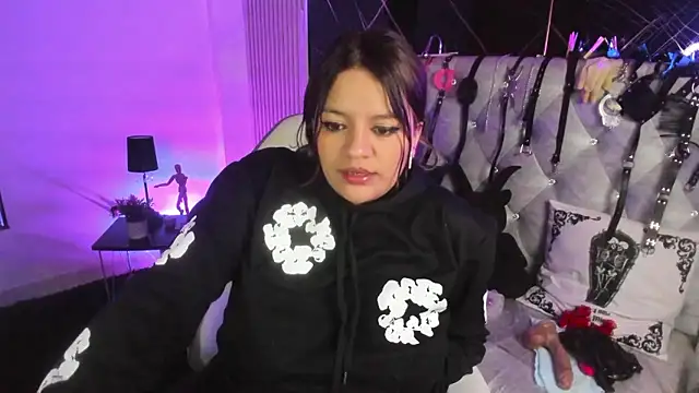 victoria  floyd online show from January 14, 11:53 pm