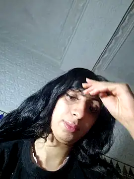 Snapshot of majdolin78 chatting on February 22, 9:04 pm majdolin78 online show from February 22, 9:04 pm