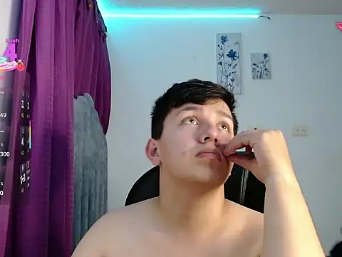 Alan red online show from October 31, 12:22 am