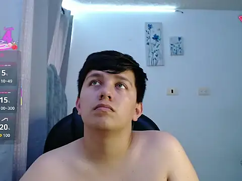 Snapshot of Alan_red chatting on March 10, 5:29 pm Alan red online show from March 10, 5:29 pm