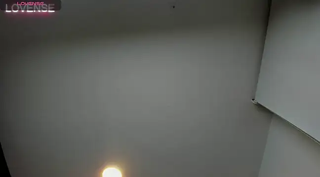 Snapshot of alicia_chris chatting on February 12, 3:40 am alicia chris online show from February 12, 3:40 am