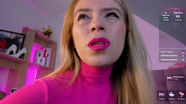 RayaCarr  online show from January 10, 1:13 pm