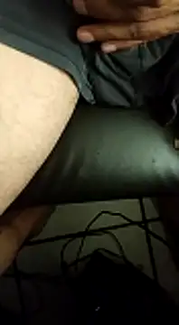 Snapshot of marcello69sexo chatting on February 10, 1:57 am marcello69sexo online show from February 10, 1:57 am