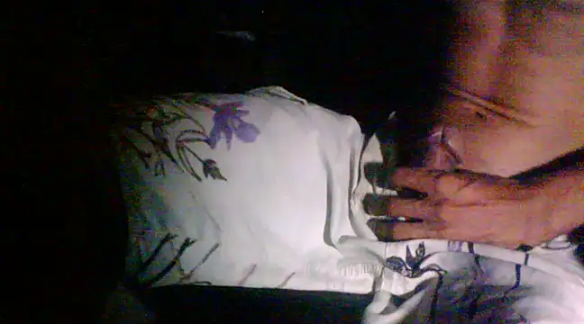 Snapshot of marcello69sexo chatting on March 3, 7:32 am marcello69sexo online show from March 3, 7:32 am