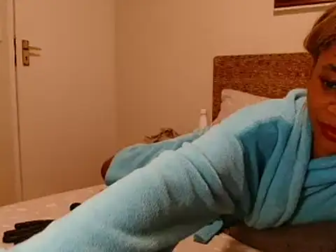 Snapshot of Godessofpleasxa chatting on January 30, 9:47 pm Godessofpleasxa online show from January 30, 9:47 pm