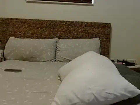 Snapshot of Godessofpleasxa chatting on February 2, 3:17 pm Godessofpleasxa online show from February 2, 3:17 pm