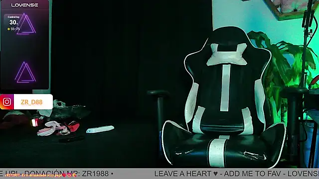 ZRD88 online show from February 21, 8:07 am