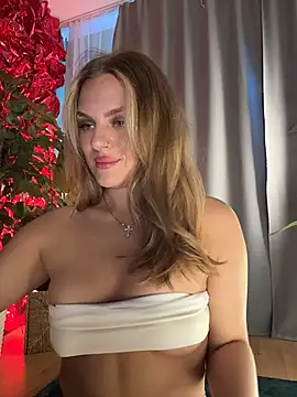 Snapshot of Mary_lost chatting on July 17, 4:56 pm Mary lost online show from July 17, 4:56 pm