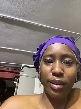 Spicey-CheekssX online show from January 31, 10:42 pm