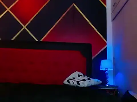 Cristian white online show from February 2, 6:53 pm