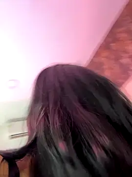 Bella Smiith  online show from November 27, 7:27 pm