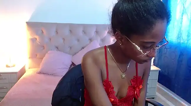 LITTLEDOLLHOT online show from February 4, 2:10 pm