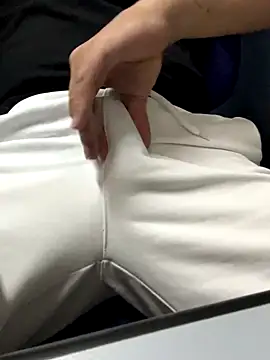 Greeneyes0820 online show from October 28, 8:29 am