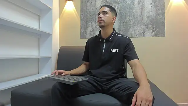 Snapshot of RYAN_PATERSON chatting on November 5, 12:38 pm RYAN PATERSON online show from November 5, 12:38 pm