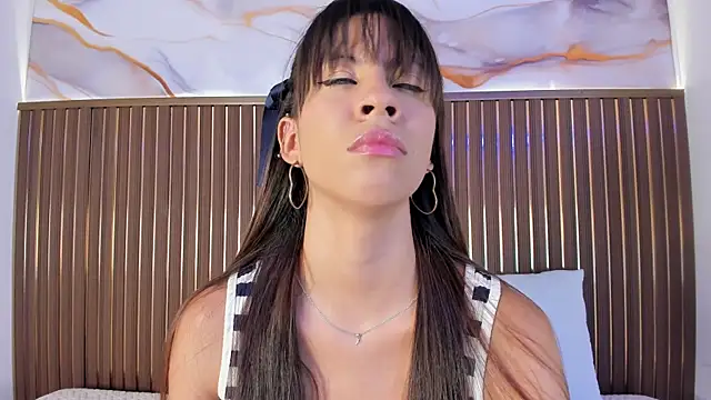 elevensky online show from October 10, 7:46 pm