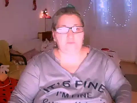 mayamayx online show from December 15, 7:51 pm