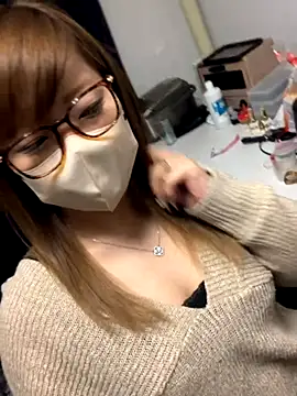 ran xx x online show from December 5, 4:14 pm