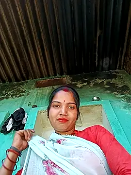 Bhuvi Bedi online show from February 8, 6:22 am