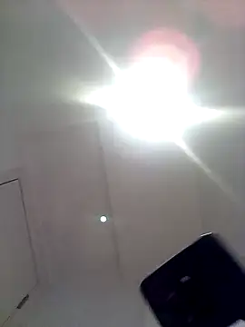 HotHornyEmmaX online show from March 6, 6:16 pm