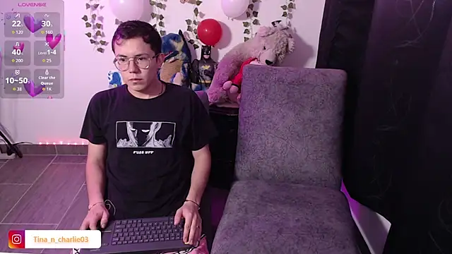 Tina 4 Charlie online show from February 17, 3:19 pm